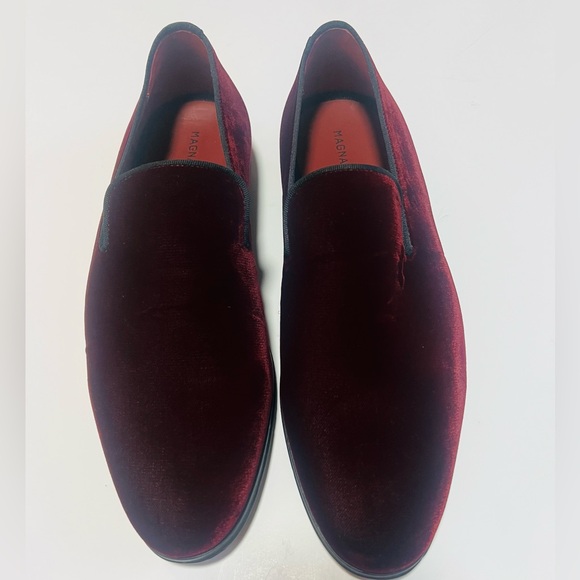 NEW Magnanni Men's Burgundy Velvet Grosgrain Piping Slip-On Loafers Size 9.5